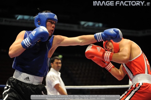 2009-09-06 AIBA World Boxing Championship 0166 - 69kg - Young Man Jun KOR - Asadullo Boimurodov KGZ
